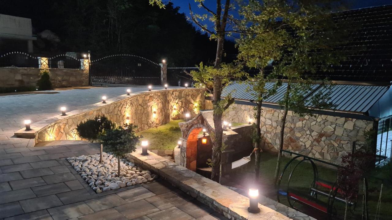 Villa Ozoni - Jezerc Ferizaj Extérieur photo